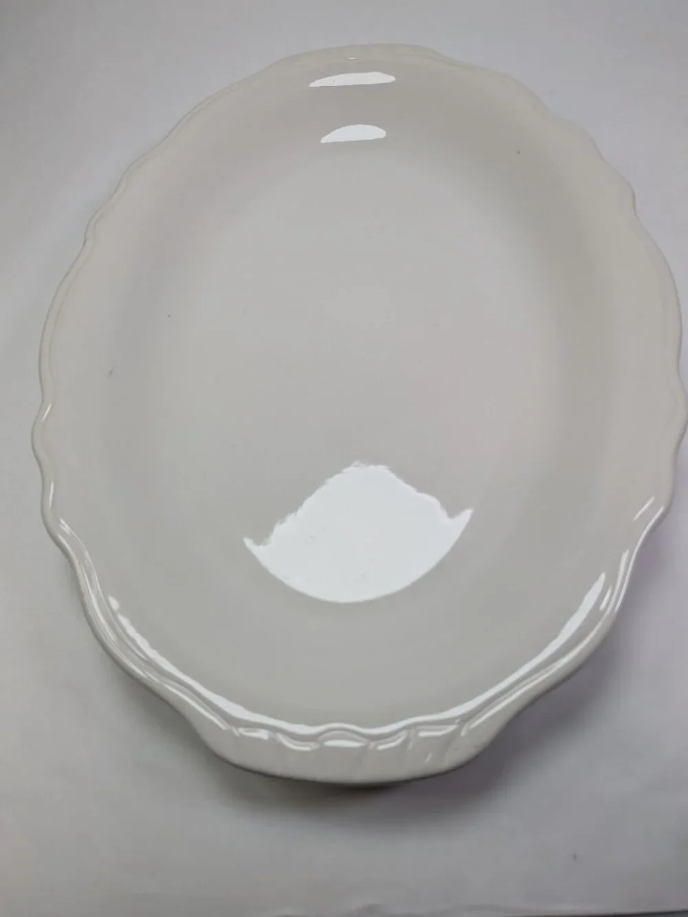 VTG Homer Laughlin White Scalloped Farmhouse Oval Serving Platter China 11.5